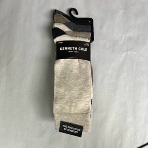 New Kenneth Cole Socks 4 Pairs Men’s Tan,Black & Gray Crew Socks Casual Preppy